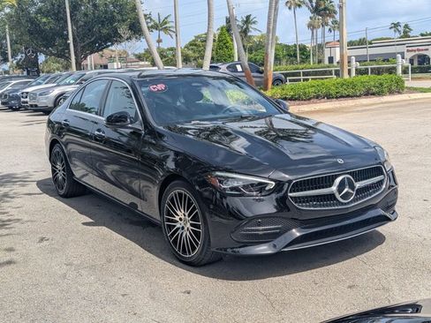 Used 2026 Mercedes-Benz C 300 Sedan image 3