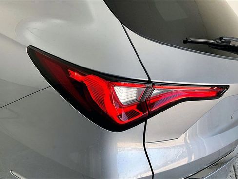 Used 2022 Acura MDX FWD w/ Technology Package image 38