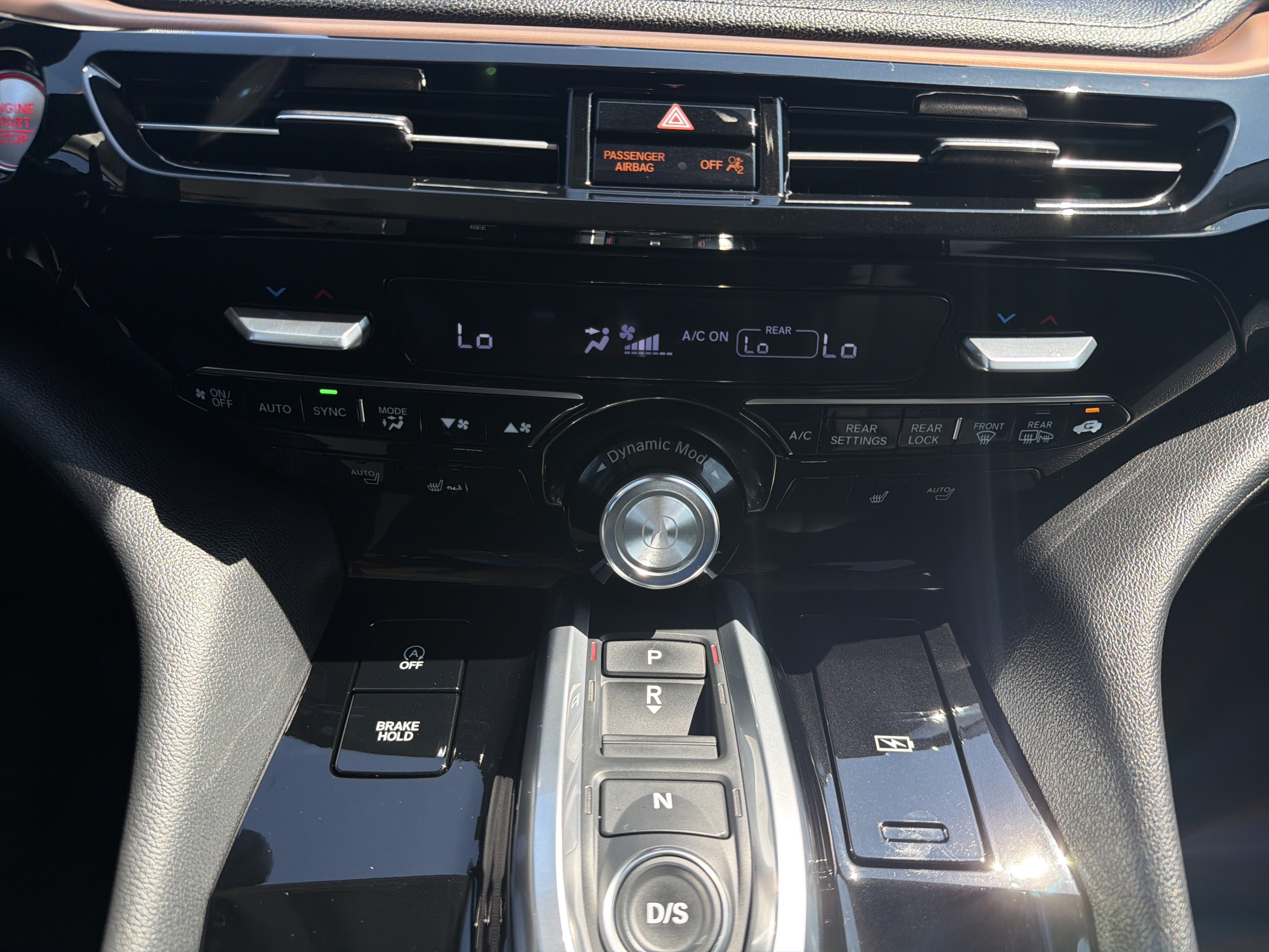 Used 2022 Acura MDX SH-AWD image 21