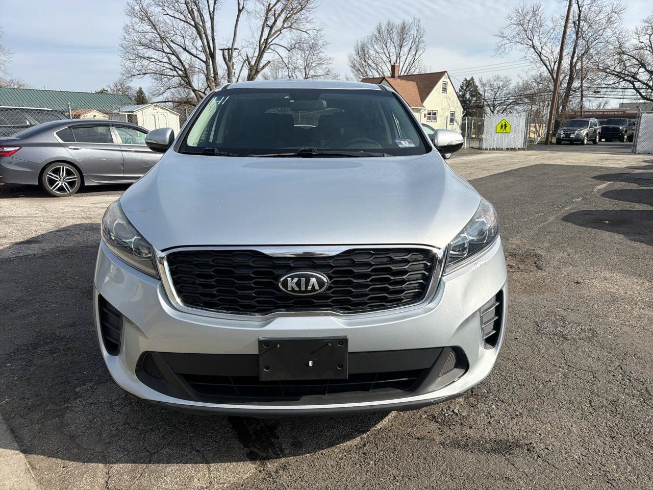 Used 2019 Kia Sorento FWD image 2