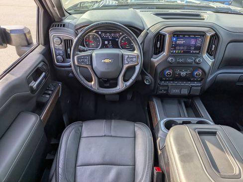 Used 2020 Chevrolet Silverado 2500 High Country w/ Z71 Off-Road Package image 32