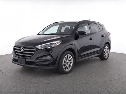 Used 2016 Hyundai Tucson SE FWD image 2