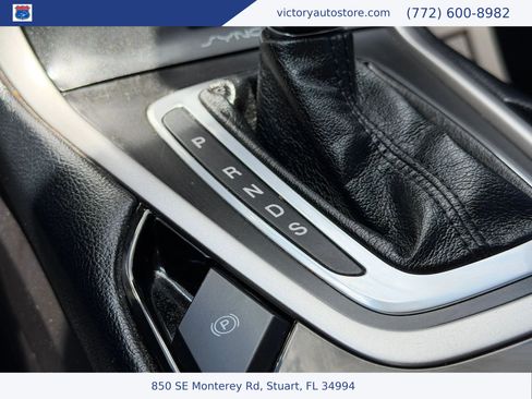Used 2017 Ford Edge SEL w/ Equipment Group 201A FWD image 29
