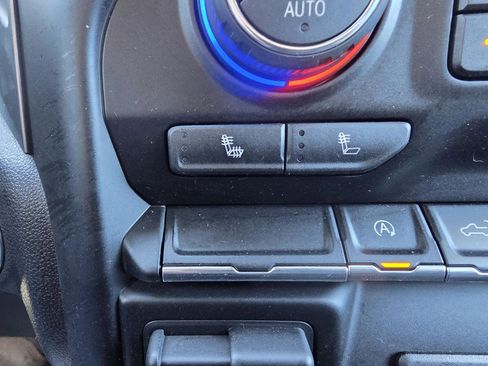 Used 2020 Chevrolet Silverado 1500 LT w/ All-Star Edition image 5