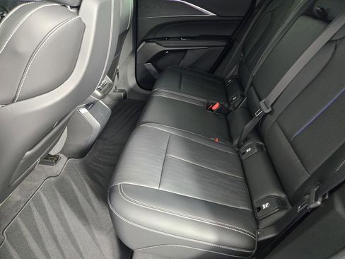 Used 2024 Cadillac Lyriq Luxury w/ LPO, Floor Liner Package image 32