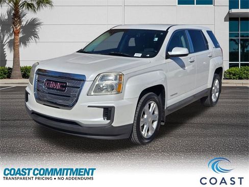 Used 2017 GMC Terrain SLE image 1