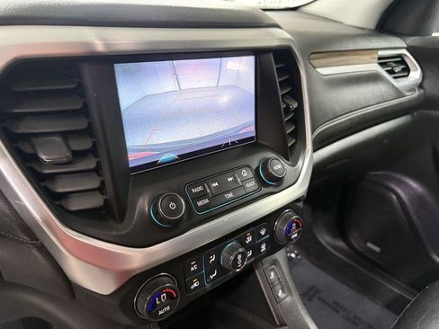 Used 2019 GMC Acadia SLE w/ LPO, Black Accent Package AWD/4WD image 22