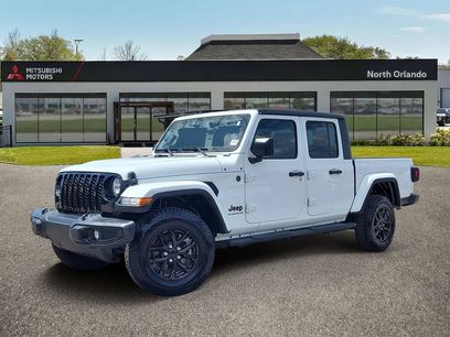 Used 2022 Jeep Gladiator Sport
