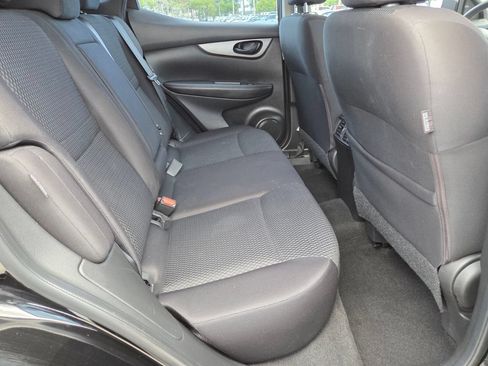 Used 2020 Nissan Rogue Sport S FWD image 18