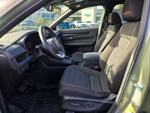 Used 2026 Honda CR-V TrailSport image 3