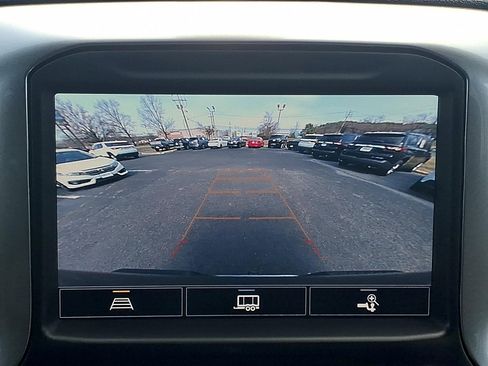 Used 2022 Chevrolet Silverado 1500 LTZ image 16