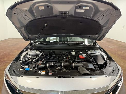 Used 2018 Honda Accord EX-L image 19