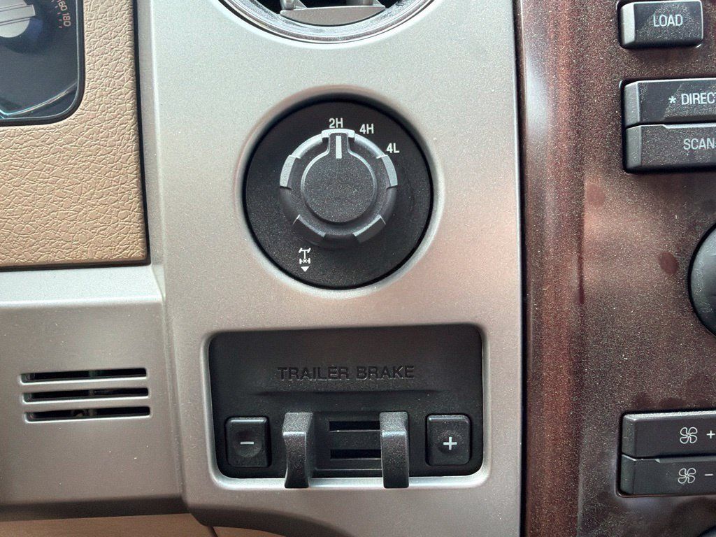 Used 2011 Ford F150 King Ranch w/ Off-Road Pkg AWD/4WD image 31