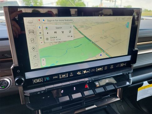 New 2025 GMC Hummer EV 3X image 17