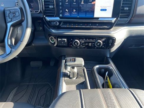Used 2023 Chevrolet Silverado 1500 High Country w/ High Country Premium Package image 15