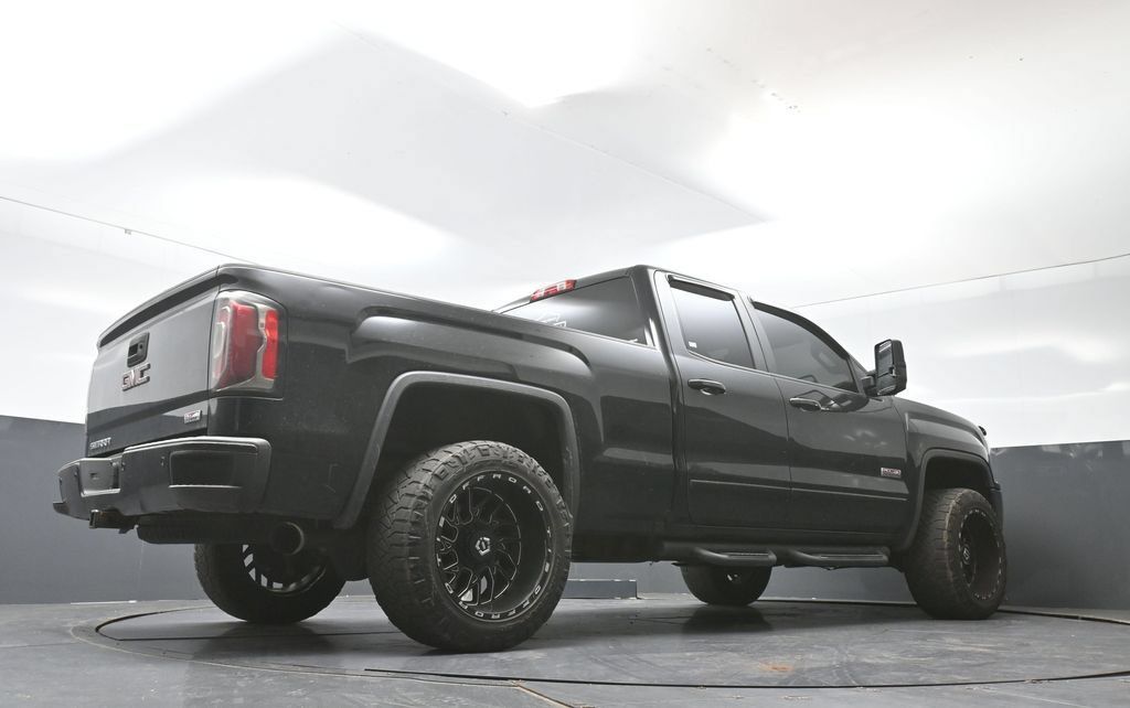 Used 2016 GMC Sierra 1500 SLT w/ All Terrain X Package AWD/4WD image 17