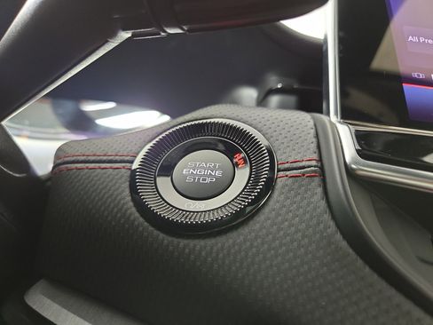 Used 2025 Jeep Compass Trailhawk w/ Sun & Sound Group image 26