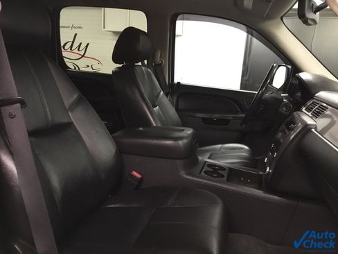 Used 2012 Chevrolet Avalanche LT w/ Suspension Package, Off-Road image 36