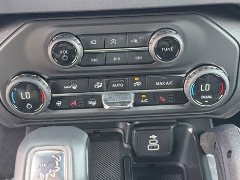 New 2026 Ford Bronco Outer Banks AWD/4WD image 28