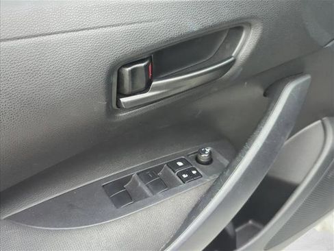 Certified 2023 Toyota Corolla LE image 11