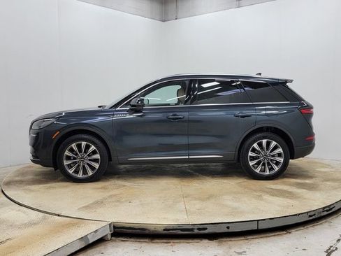 Used 2022 Lincoln Corsair Reserve w/ Equipment Group 201A image 9