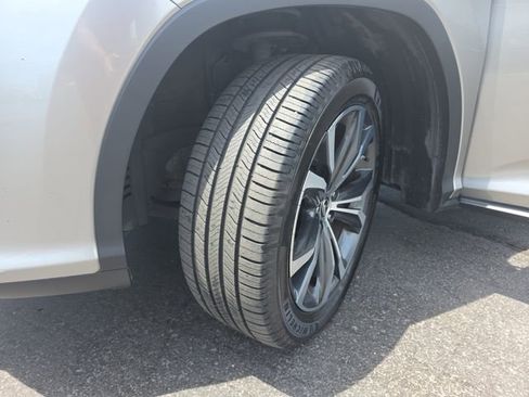 Used 2019 Lexus RX 350L AWD w/ Premium Package image 34