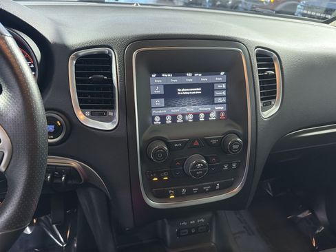 Used 2019 Dodge Durango SXT AWD/4WD image 21
