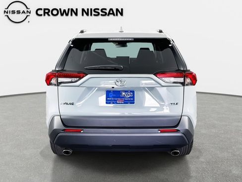 Used 2023 Toyota RAV4 XLE image 7