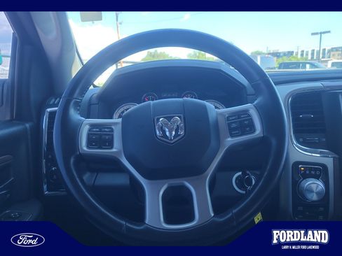 Used 2014 RAM 1500 Laramie AWD/4WD image 9