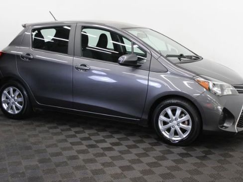 Used 2015 Toyota Yaris LE FWD image 3