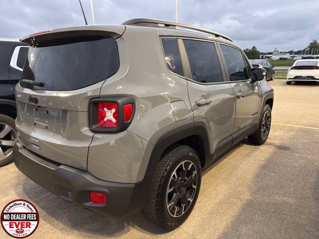 Used 2023 Jeep Renegade Latitude AWD/4WD image 8