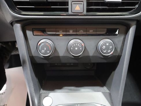 Used 2022 Volkswagen Taos S FWD image 27