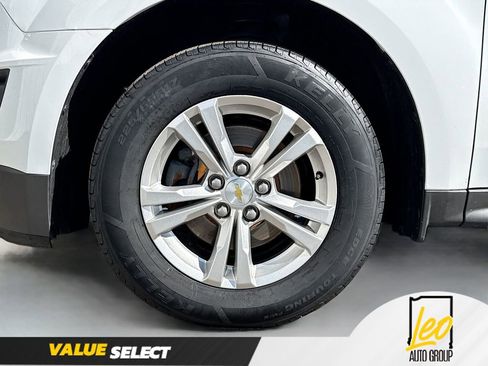 Used 2017 Chevrolet Equinox LS image 27