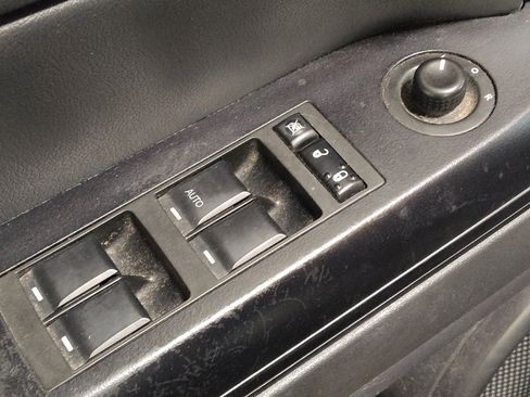 Used 2016 Jeep Patriot Latitude FWD image 27