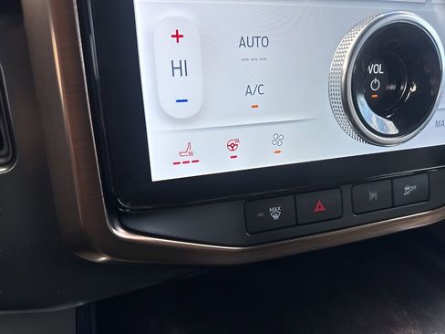 Used 2022 Ford F150 Lightning Lariat w/ Equipment Group 511A High image 24