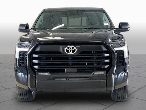 Used 2023 Toyota Tundra SR5 RWD image 3