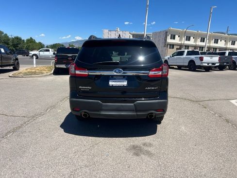 Used 2022 Subaru Ascent Premium w/ Convenience Package AWD/4WD image 9