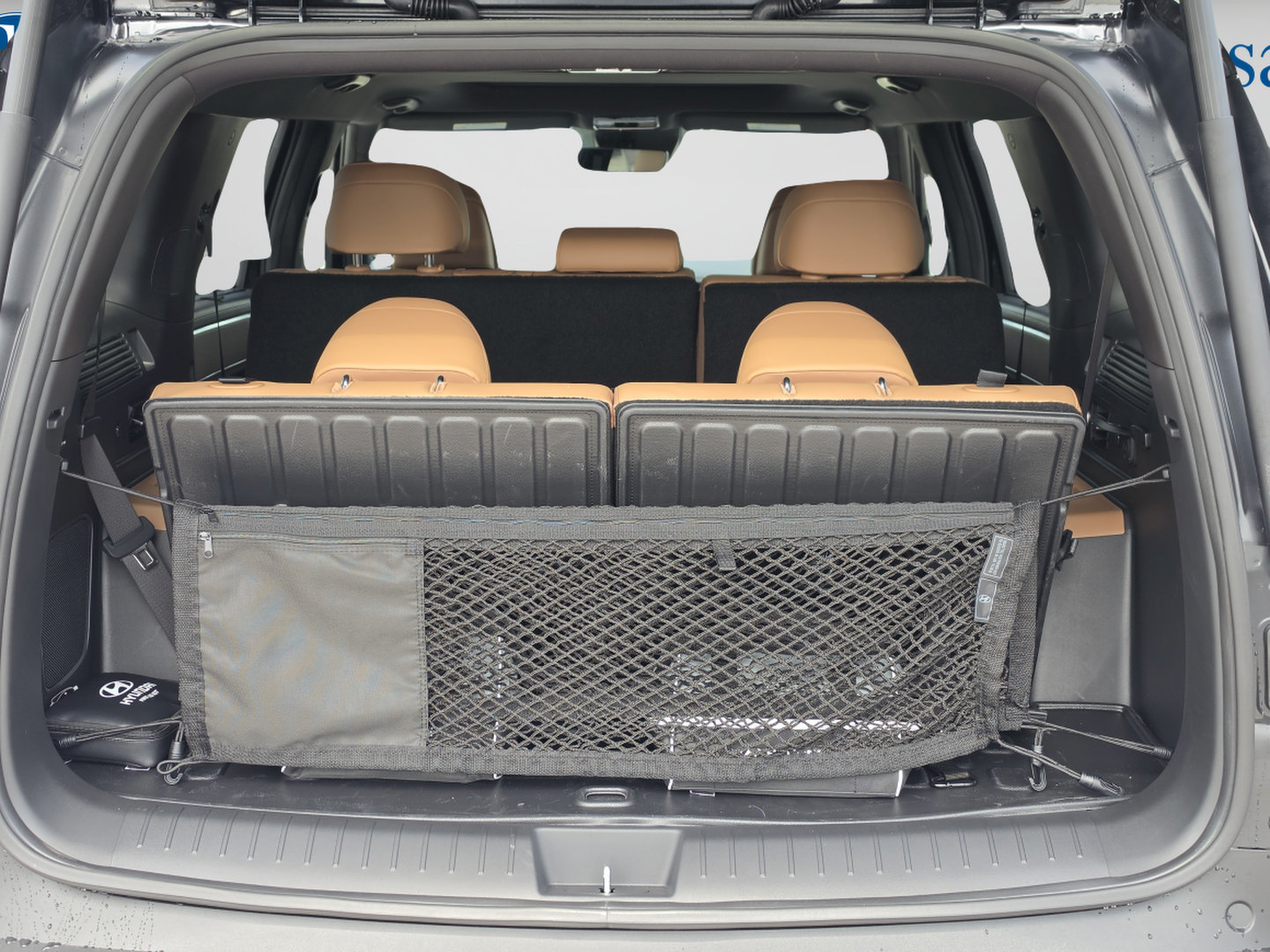 New 2026 Hyundai Santa Fe Limited w/ Tow & Go Package FWD image 13