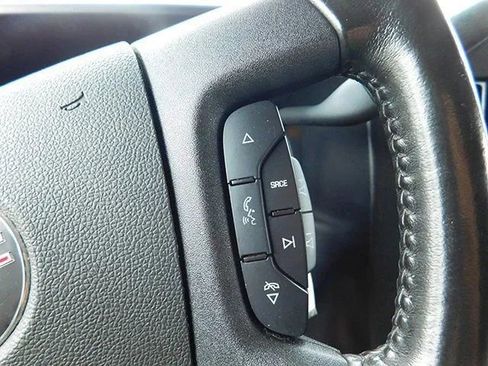 Used 2023 GMC Savana 2500 Extended w/ Driver Convenience Package image 14