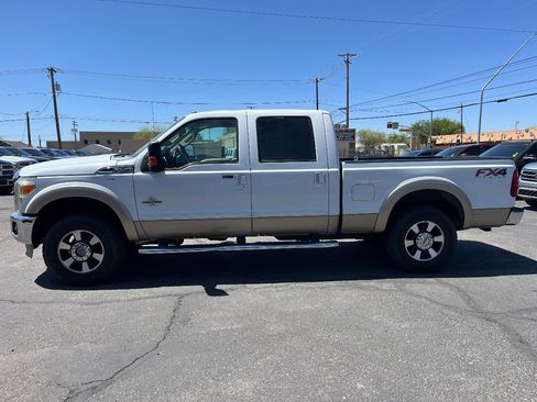 Used 2012 Ford F250 Lariat w/ Lariat Interior Pkg AWD/4WD image 6