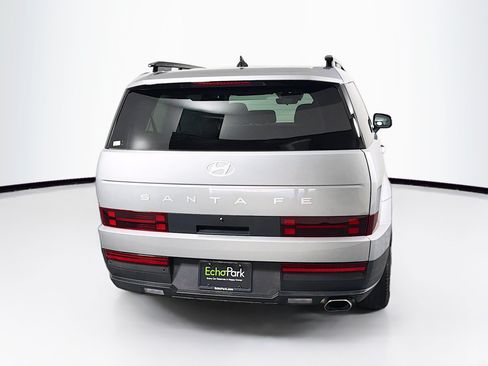Used 2026 Hyundai Santa Fe SEL FWD image 7