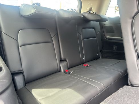 Used 2025 Nissan Pathfinder Platinum w/ Cargo Package FWD image 17