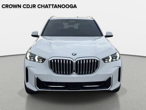 Used 2024 BMW X5 xDrive40i w/ Premium Package image 10