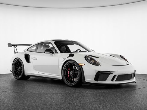 Used 2019 Porsche 911 GT3 RS RWD image 8