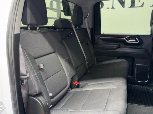 Used 2025 GMC Sierra 3500 SLE w/ SLE Convenience Package AWD/4WD image 28
