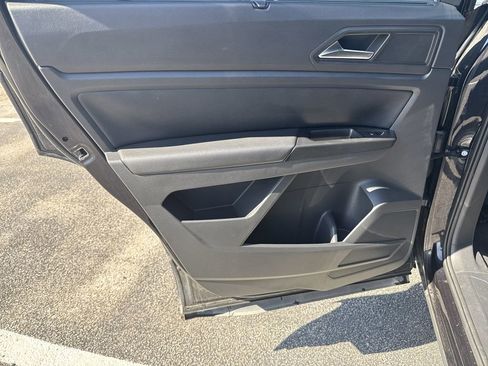 Used 2021 Volkswagen Atlas SEL image 24