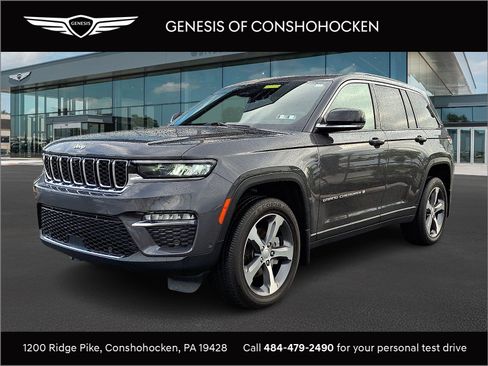 Used 2025 Jeep Grand Cherokee Limited w/ Luxury Tech Group II AWD/4WD image 1