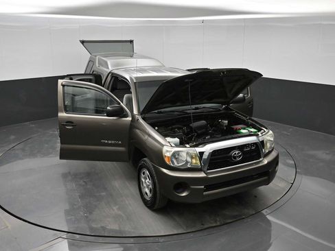 Used 2011 Toyota Tacoma 2WD Access Cab w/ SR5 Pkg #2 image 42