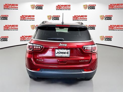 Used 2022 Jeep Compass Limited w/ Sun and Sound Group image 16