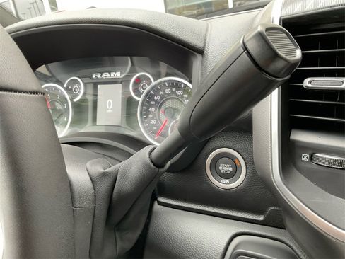 New 2025 RAM 2500 Big Horn image 33